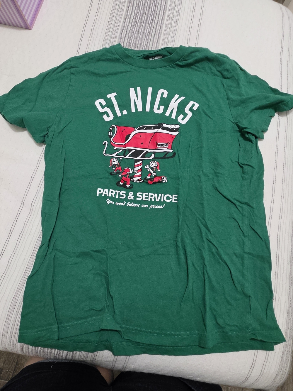 Old Navy Adult Green 'St. Nicks Parts & Service' Graphic Tee